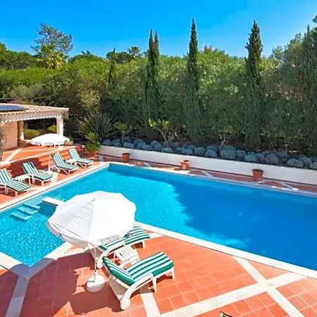 Sleeps 10 Pool Air Con Wifi Vila