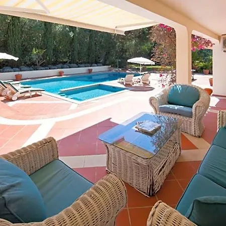 Sleeps 10 Pool Air Con Wifi Vila Quinta do Lago
